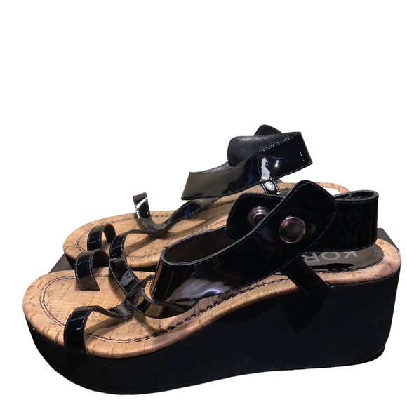 Michael Kors Black Patent Leather Sandals - Picture 2 of 6